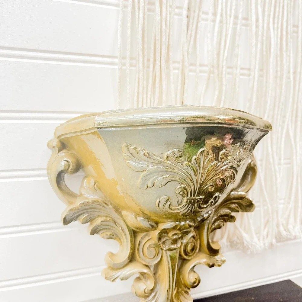 Ornate Gold Wall Shelf: Mid-Century Modern Burwood Plant Decor